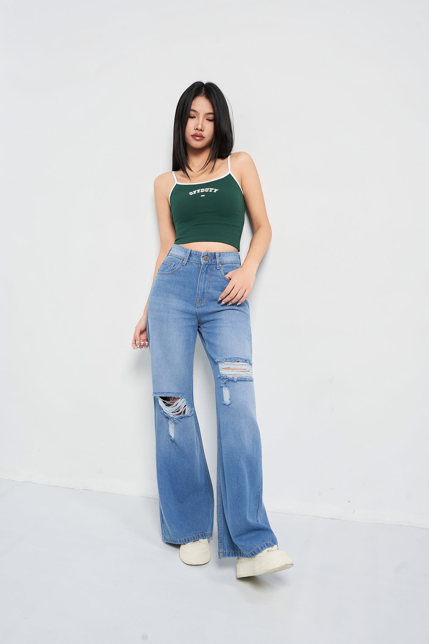 Aesthetic High Waisted Wide Fit Baggy Jeans