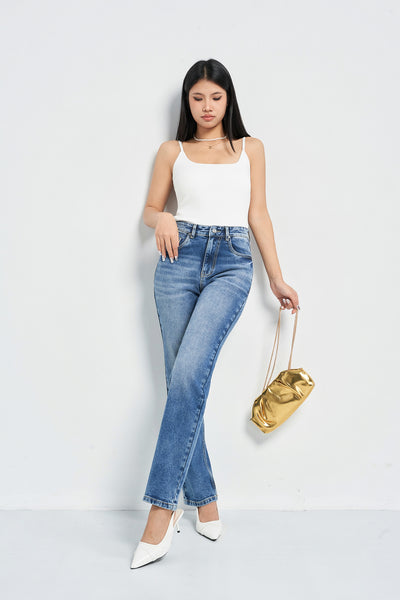 Sleek Tailored Straight Fit Jeans