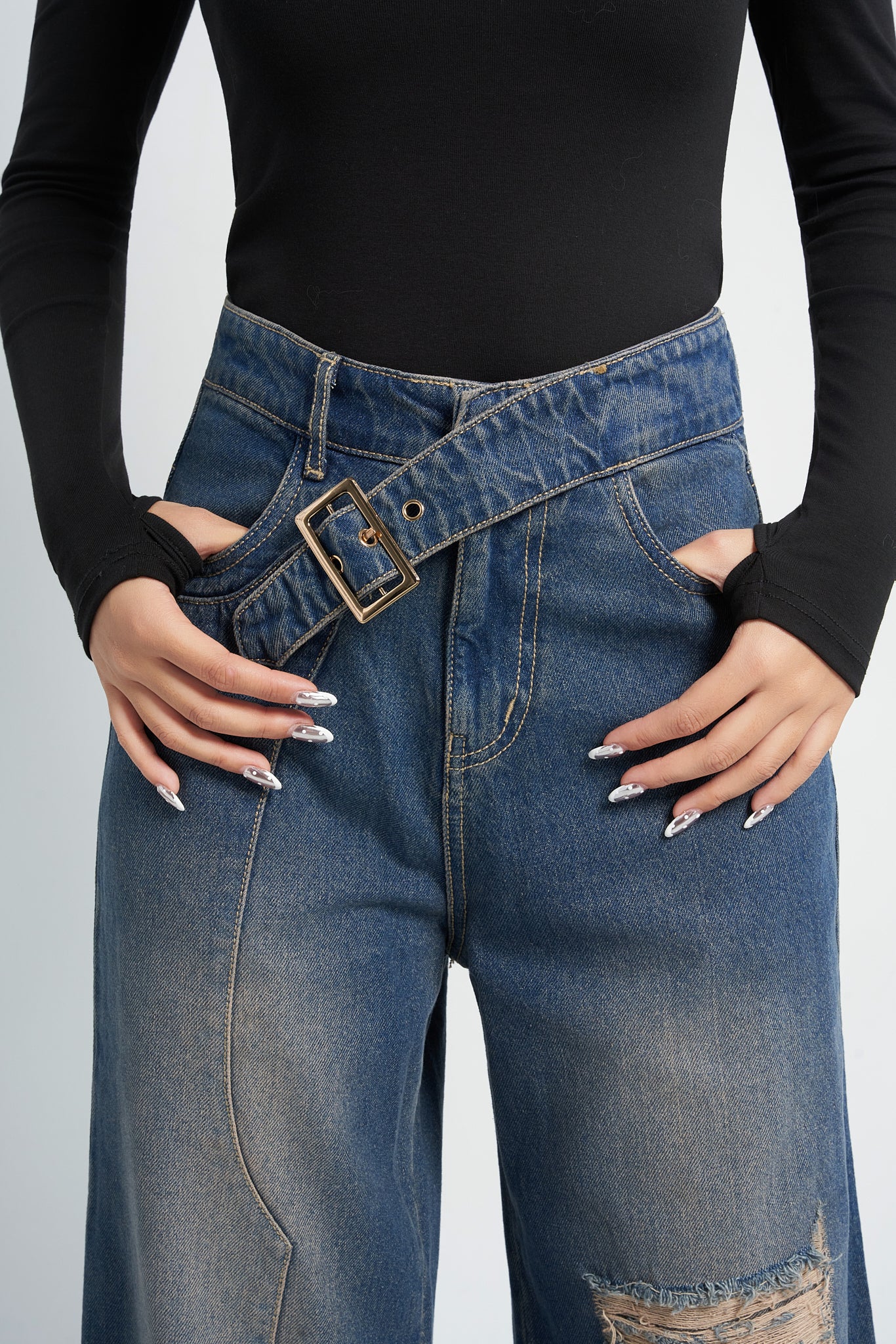 Off Beat Distressed Blue Baggy Jeans