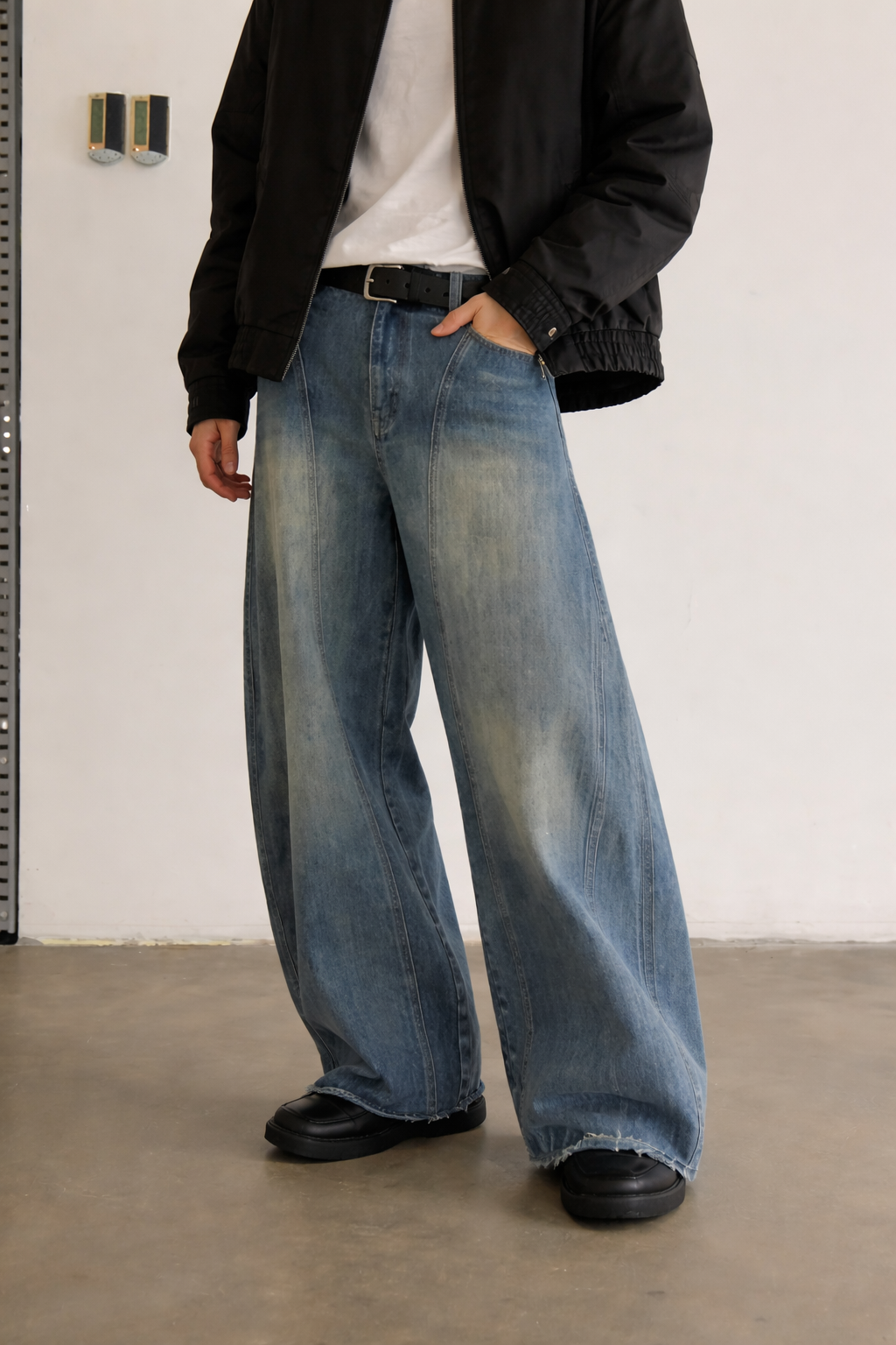 Heavy Collapse Edge Japan Baggy Jeans