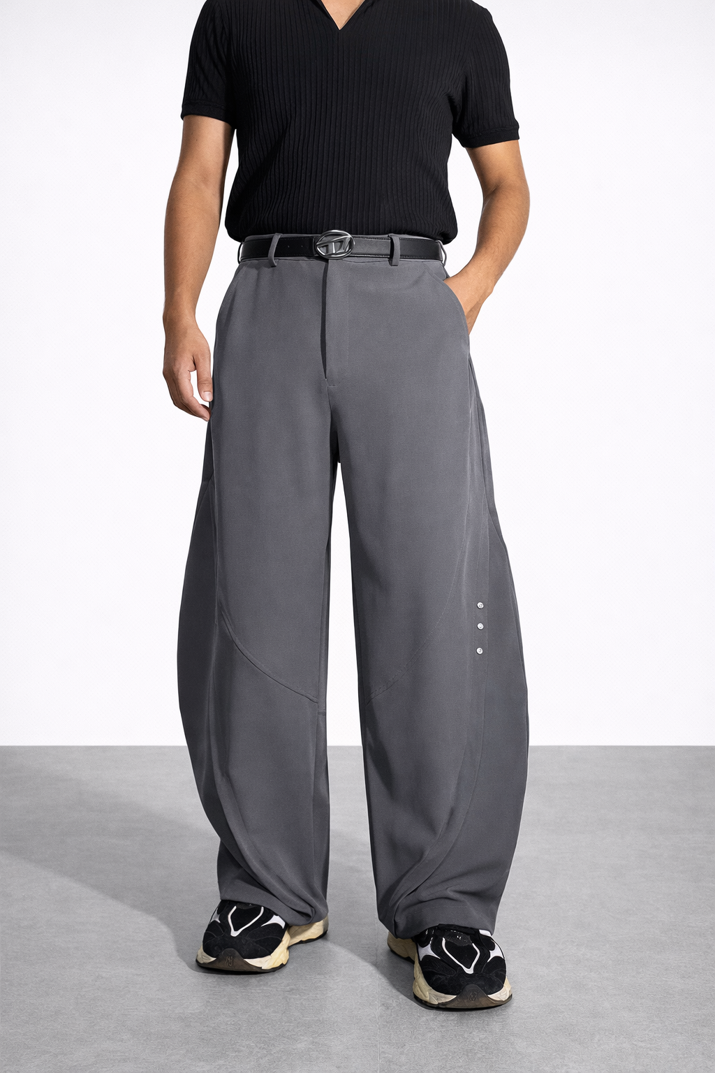 Bound Barrel Fit Rivet Pants