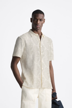 Neutral Leaf Short sleeves shirt