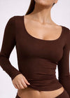 Soft Curve Neck Long Sleeve Top