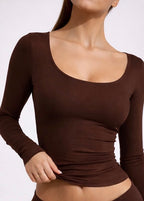 Soft Curve Neck Long Sleeve Top