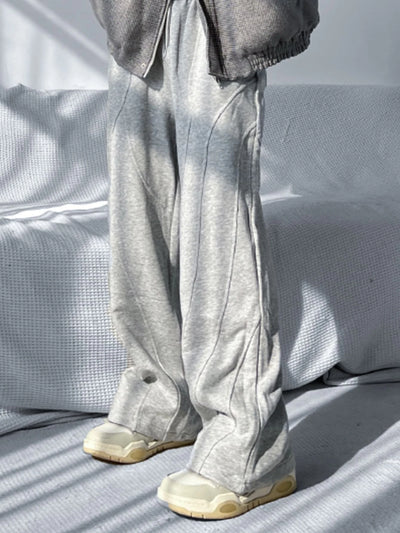 Refined Details Flare Sweatpants