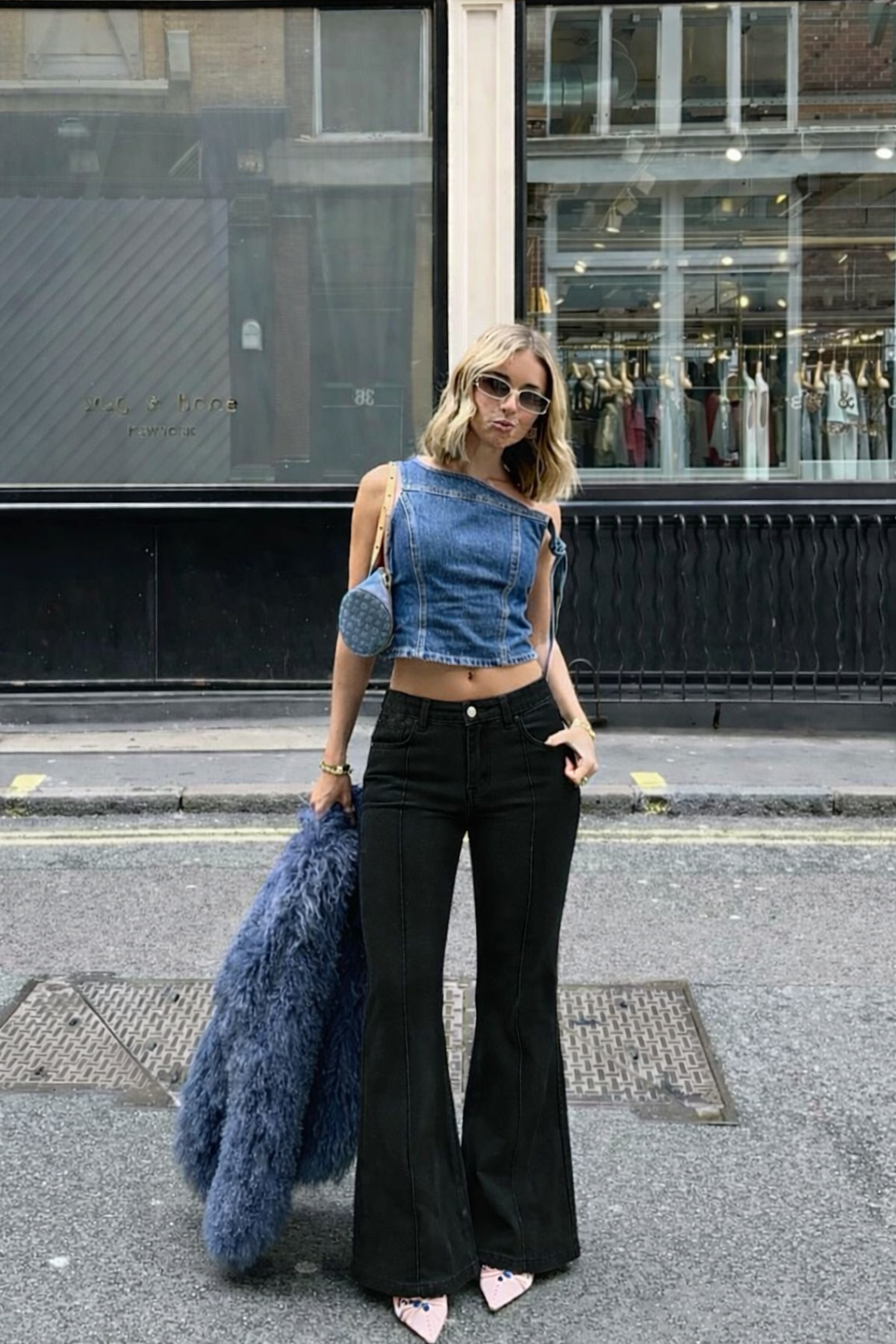 Black Affair Flare Jeans