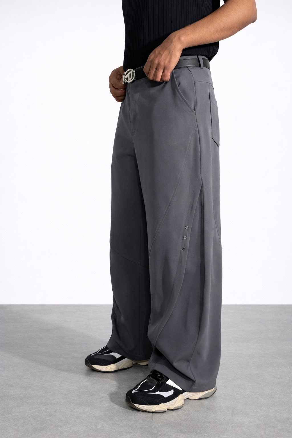 Bound Barrel Fit Rivet Pants