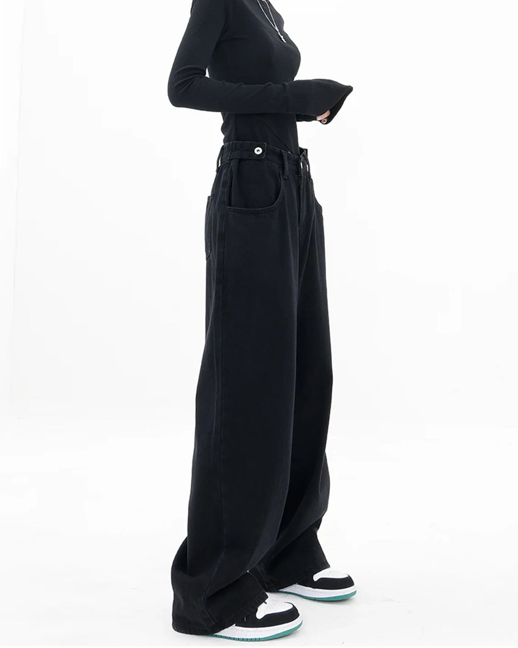 Black Mischief Baggy Fit Jeans
