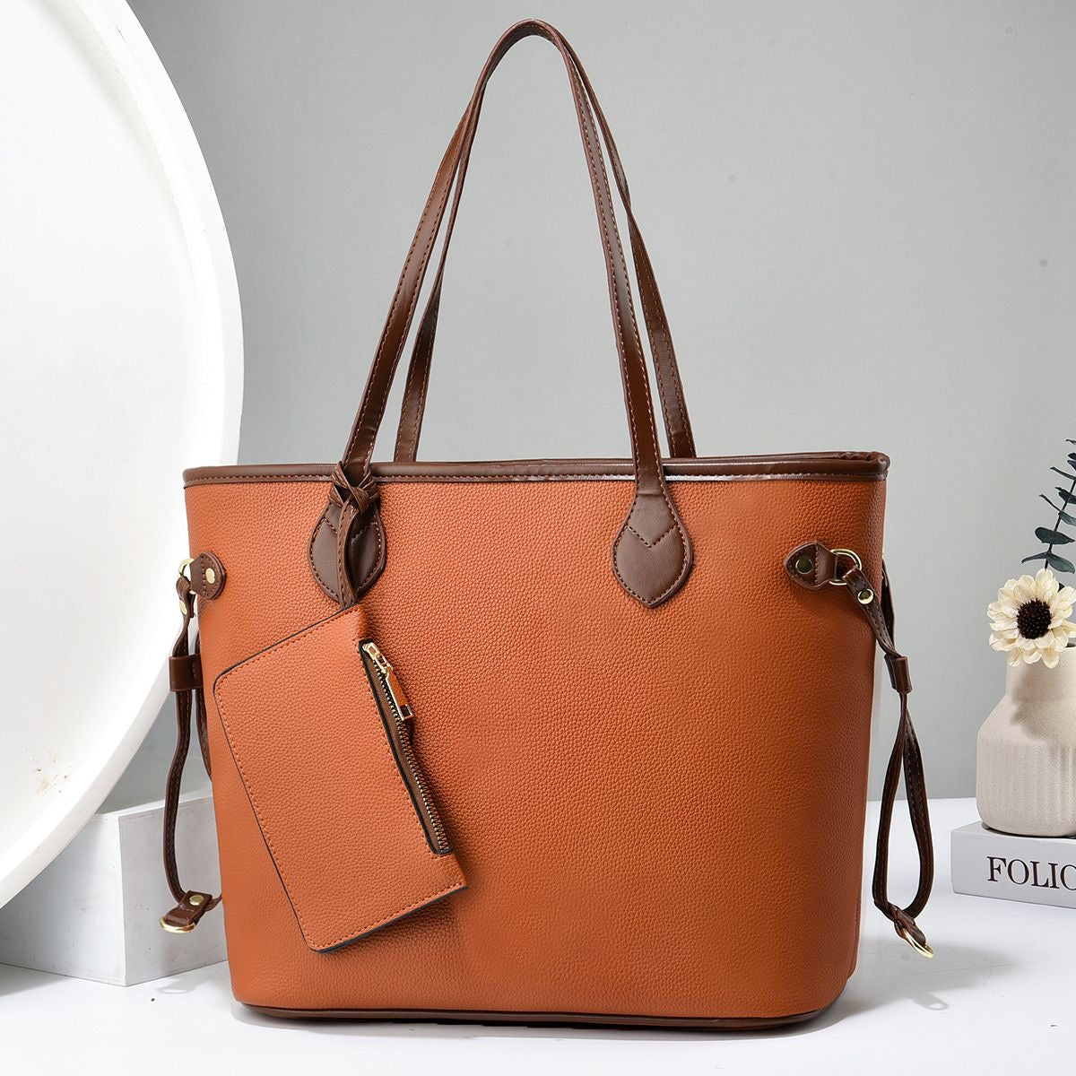 Core Classic Tote