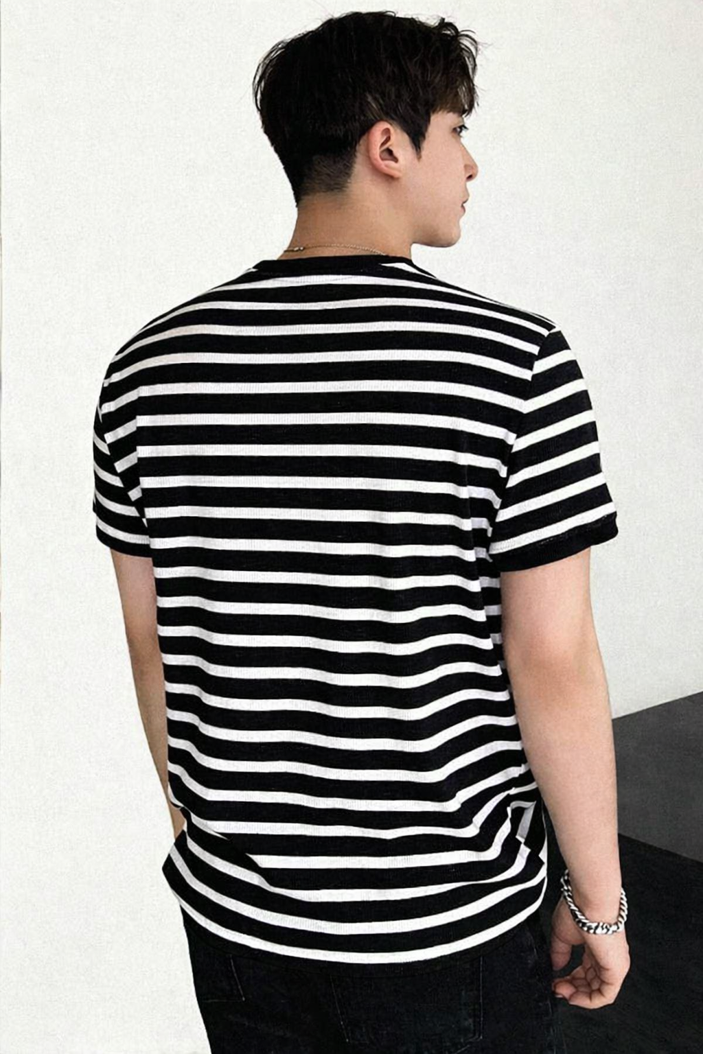 Stripe Series Crew Neck Tshirt