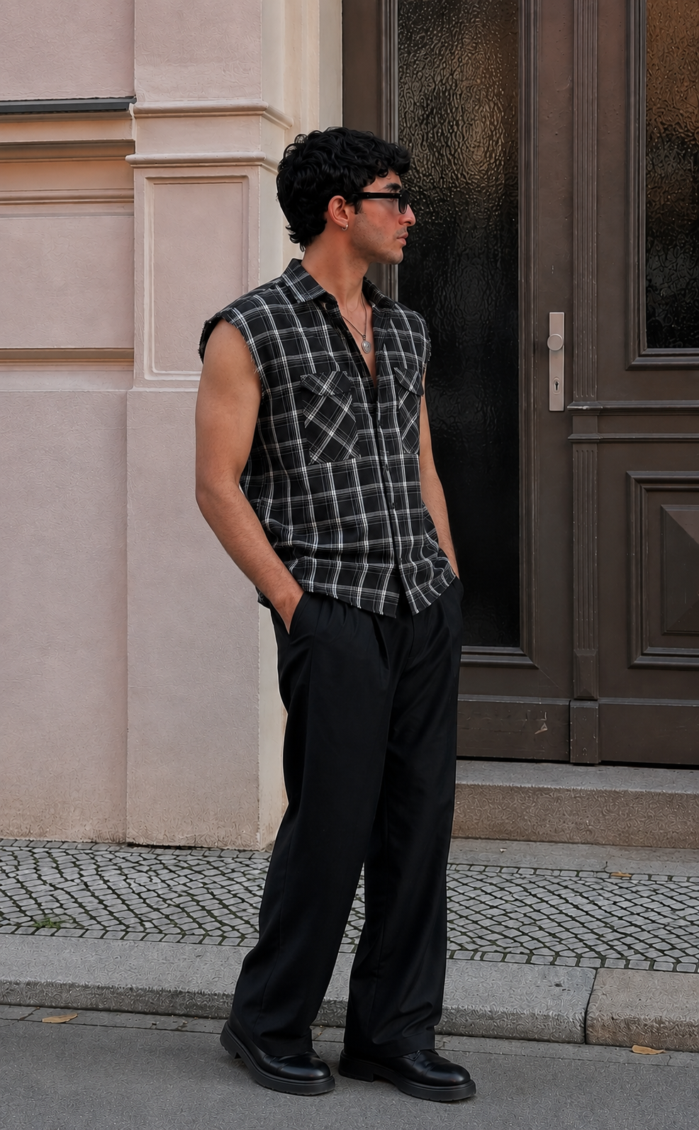 Checker Raw Edge Vest Shirt Maroon - Image 7