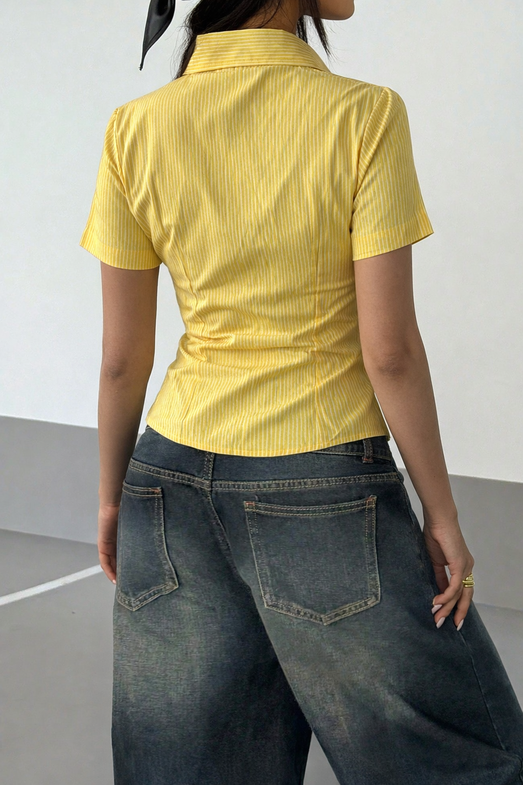 Stripe Waist Sculpt Short Sleeve Shirt