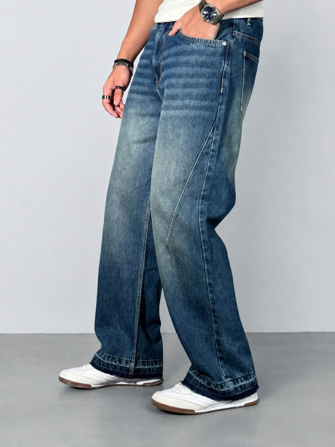 Raw Fringed Washed Baggy Jeans