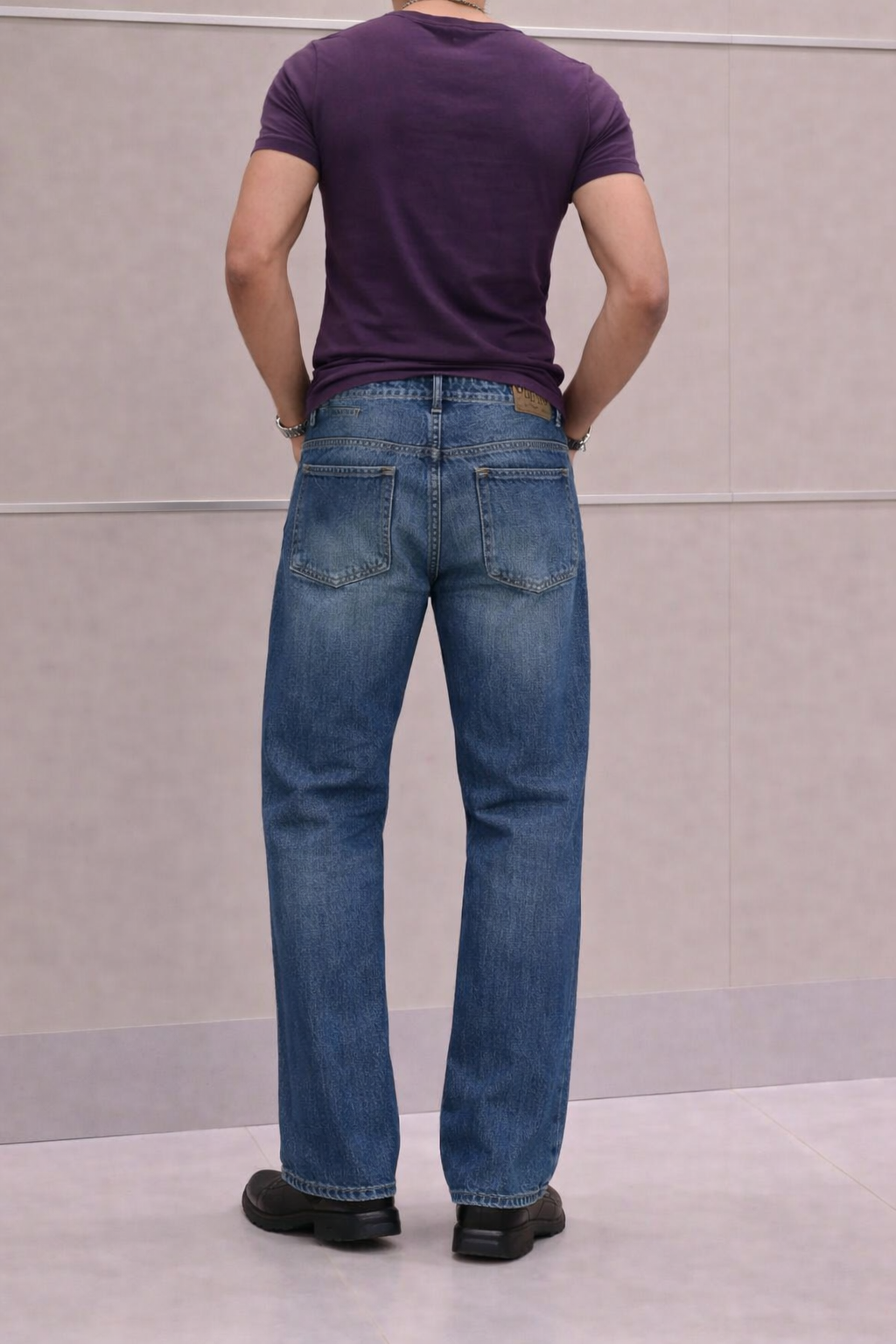 Worn Blue Whisker Wash Loose Straight Fit Jeans