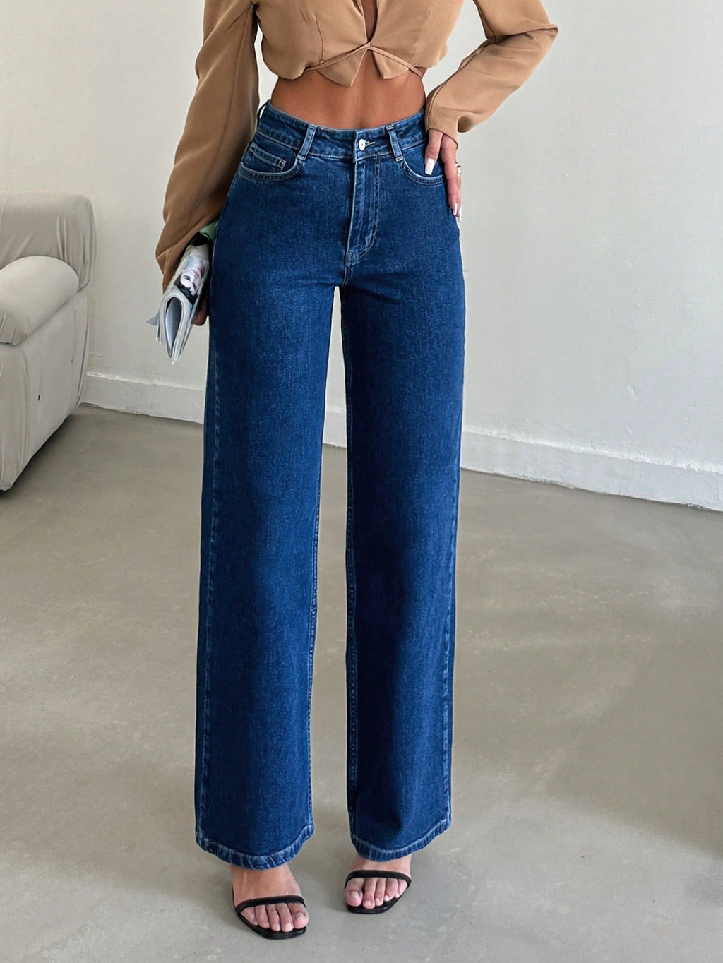 Essential Sculpted Straight Fit Jeans