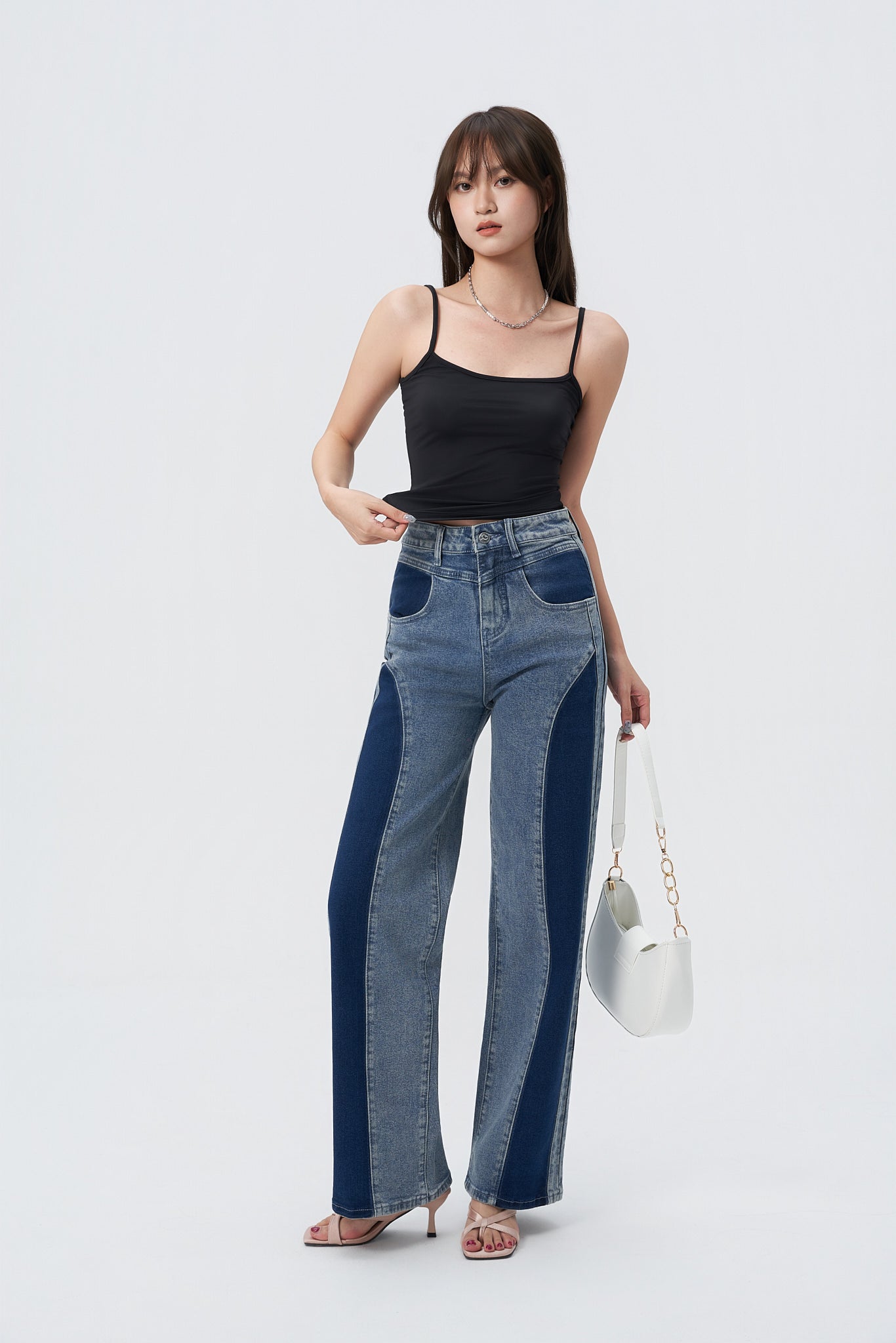 Contrast Flow Straight Leg Jeans