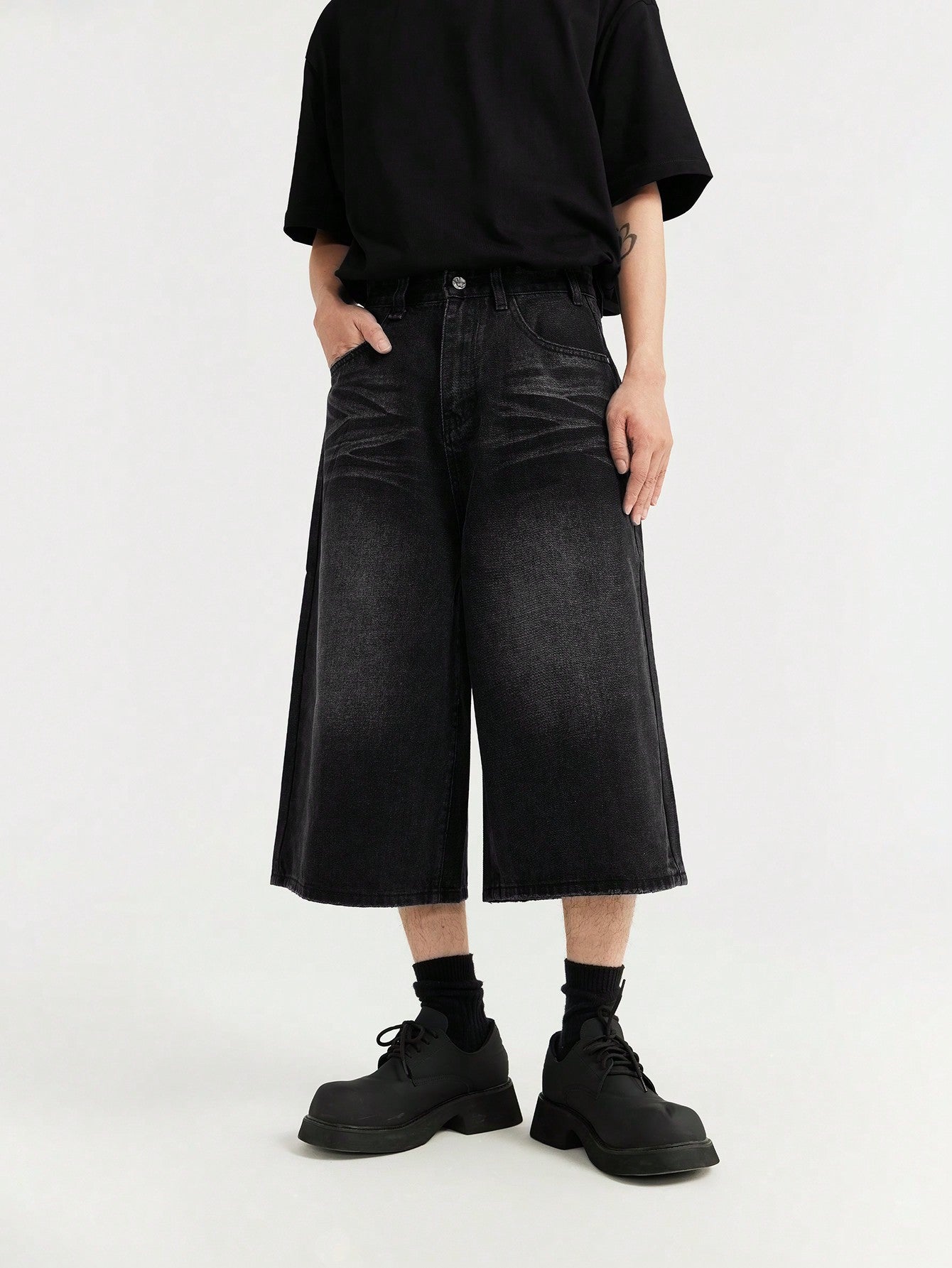 Black Shadow Drift Jorts