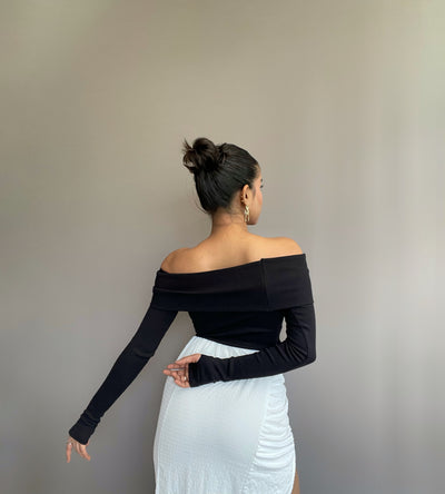 Twist N Turn Black Off Shoulder Rib Top