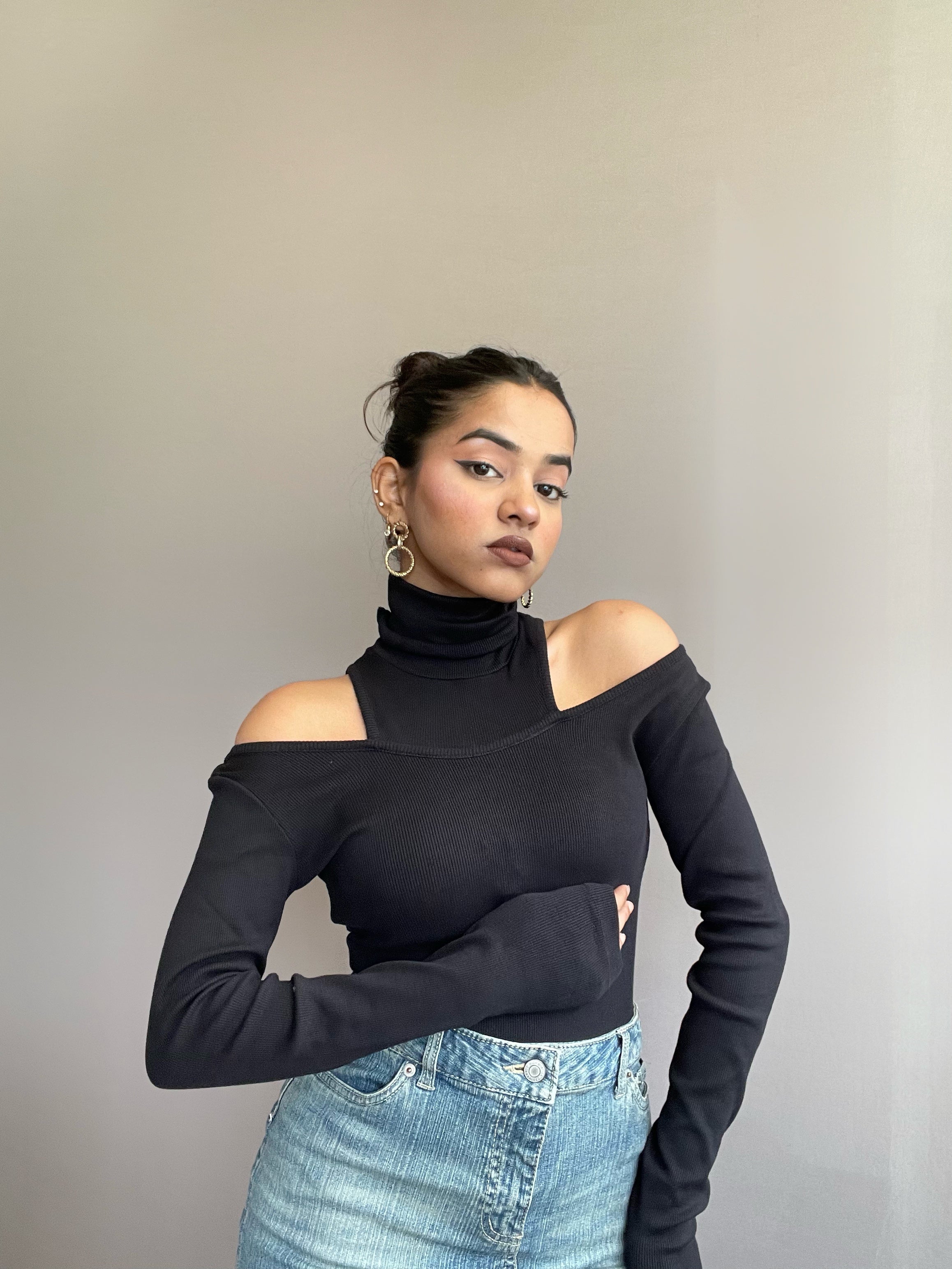 Cut Detail Polo Neck Rib Black Top