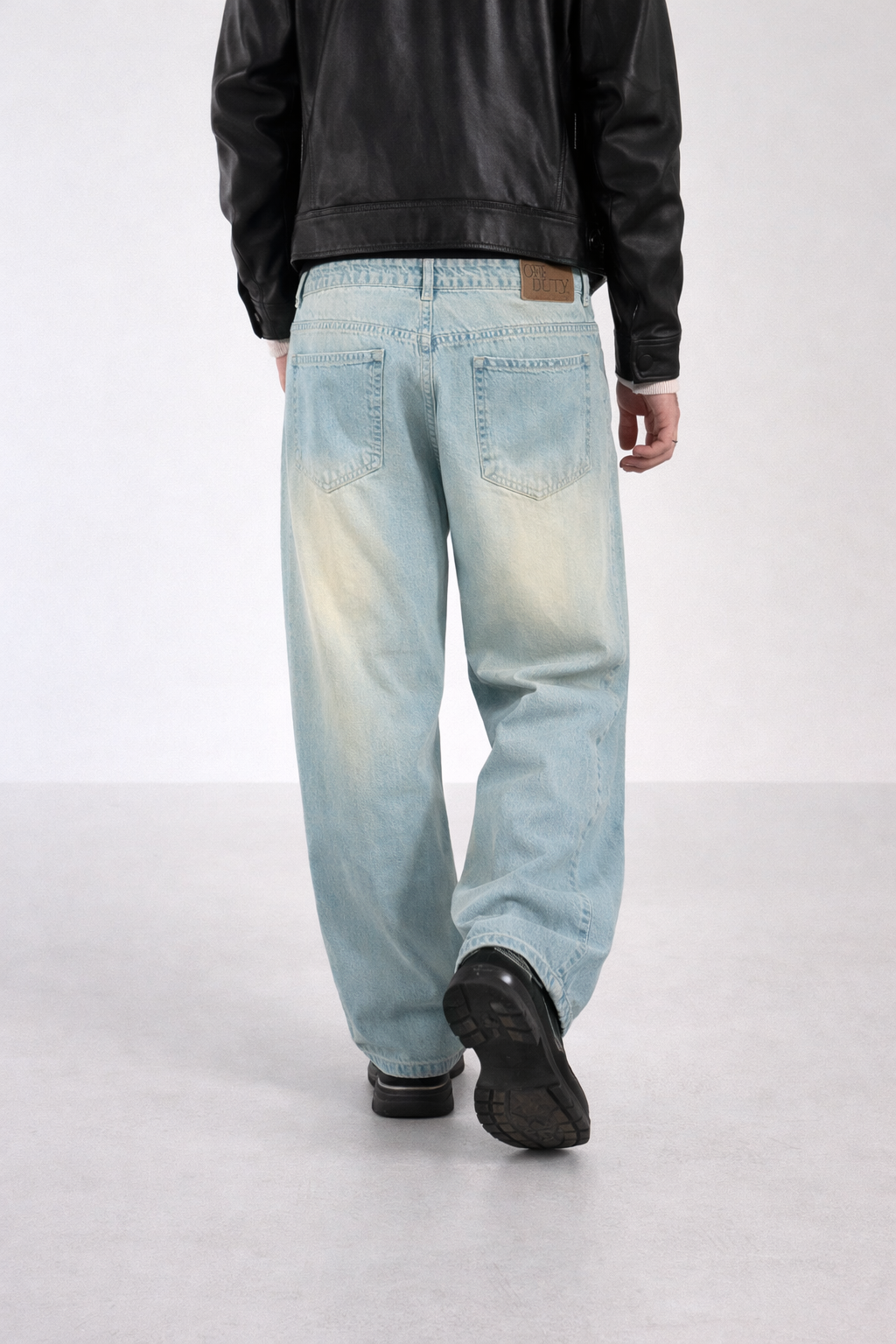 Blue Tabacco Wash Baggy Jeans