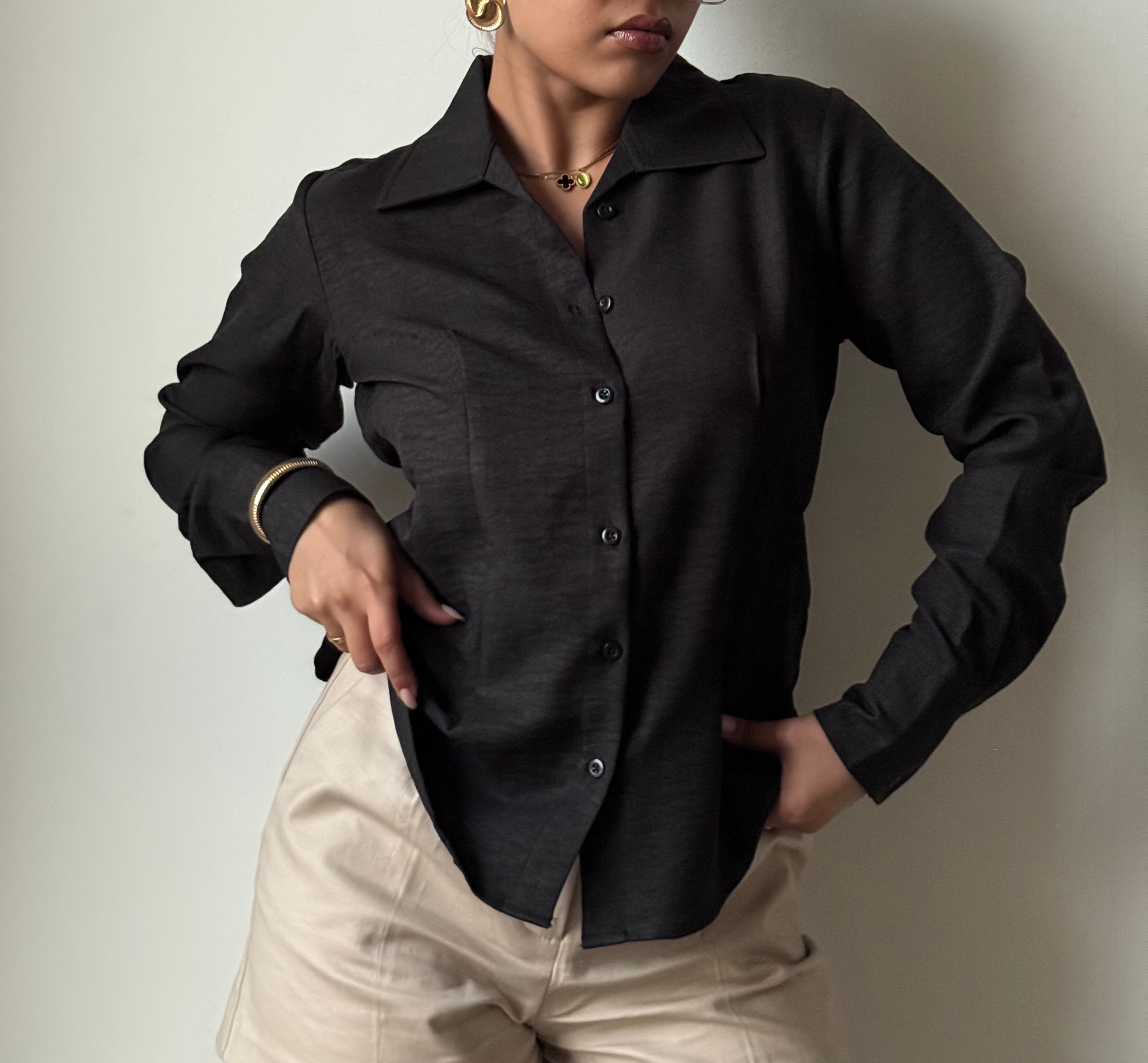 Sculpted Waistline Classic Shirt