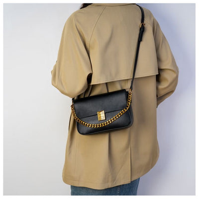 Classic Metal Buckle Shoulder Bag