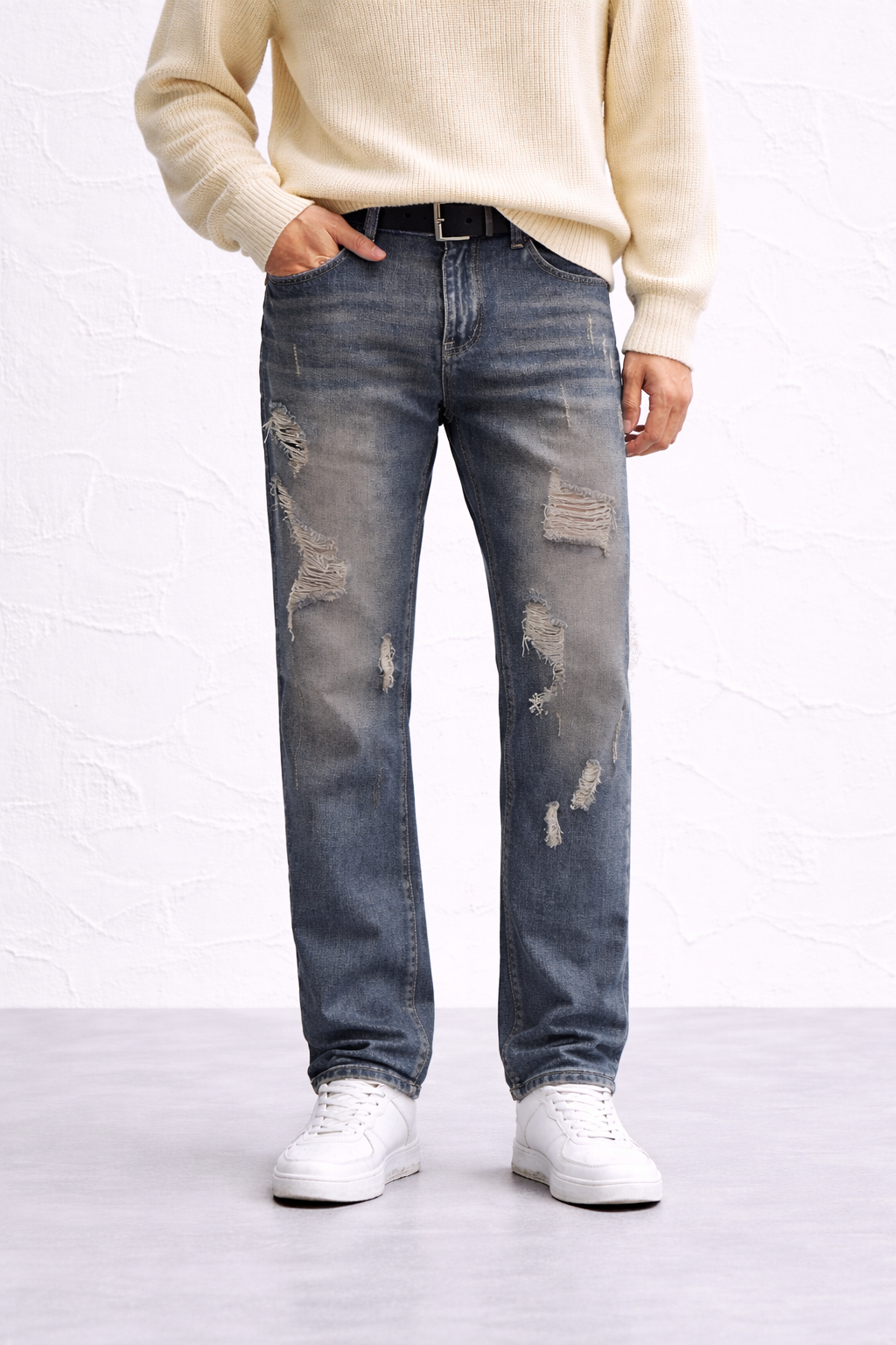 Damage Blue Straight Fit Jeans