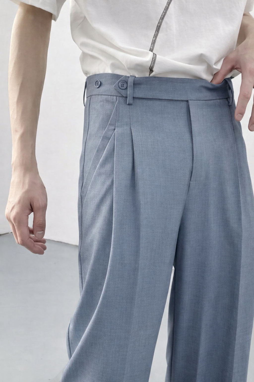 Spanish Cut Pleated Pants
