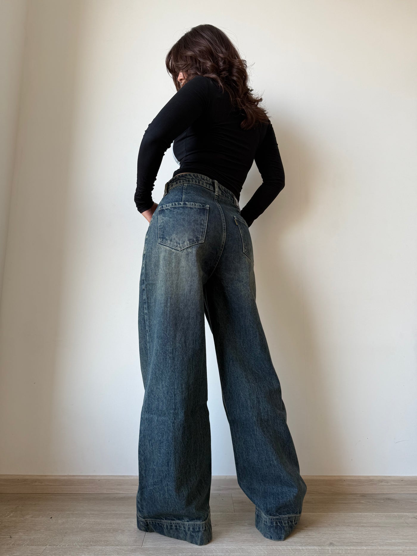 Tinted Vintage Washed Wide Leg Baggy Jeans