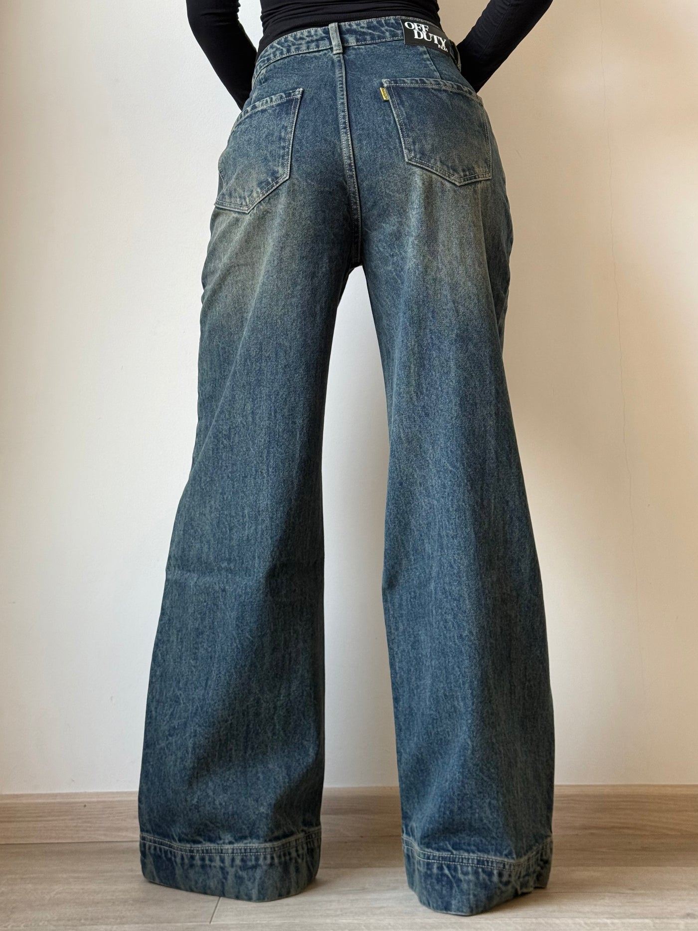 Tinted Vintage Washed Wide Leg Baggy Jeans