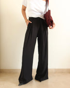 Outline Pleats Pants