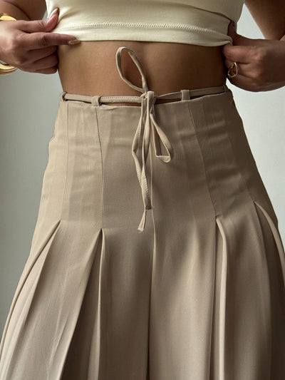 beige