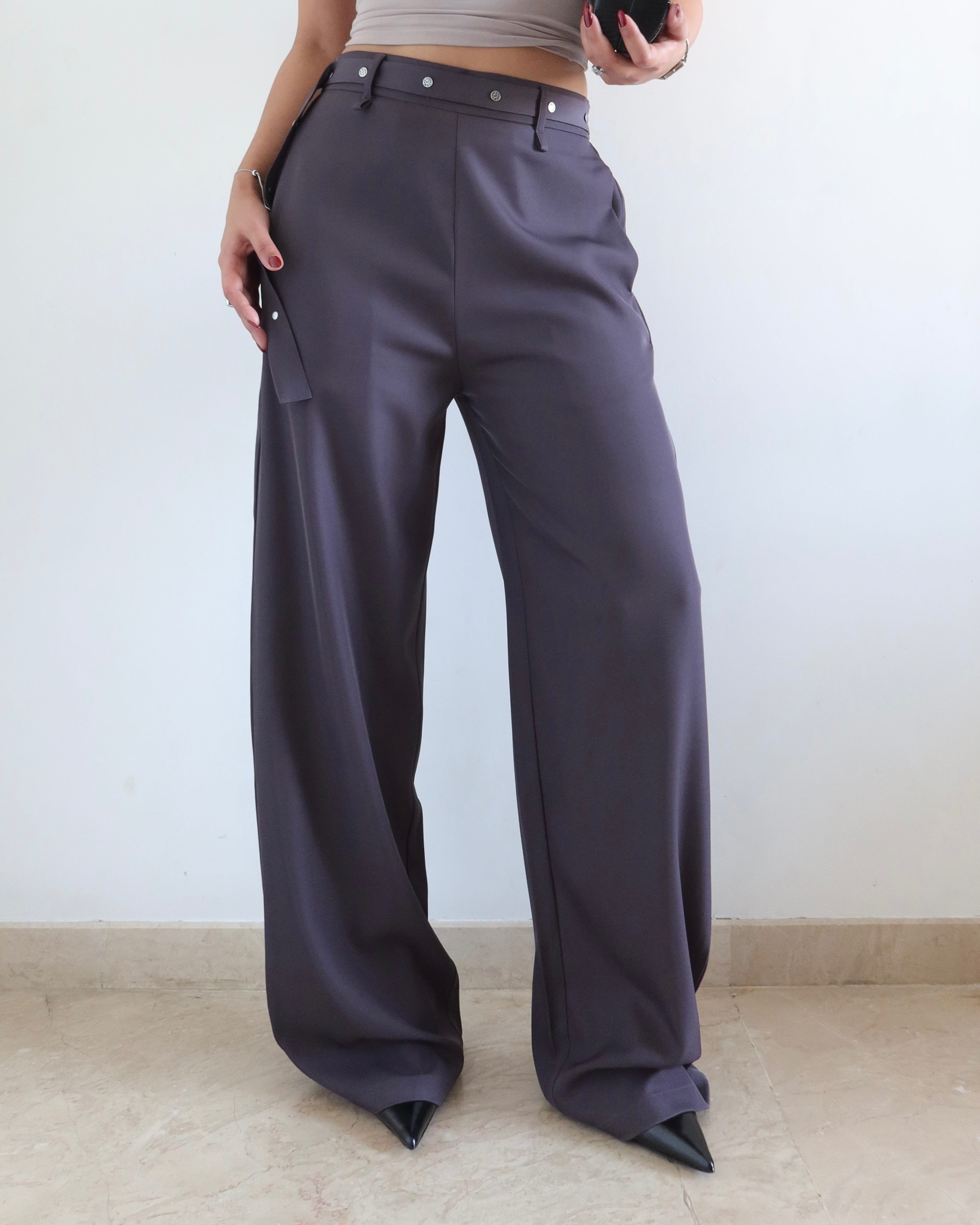 Rivet Grip Loose Tailored Trousers