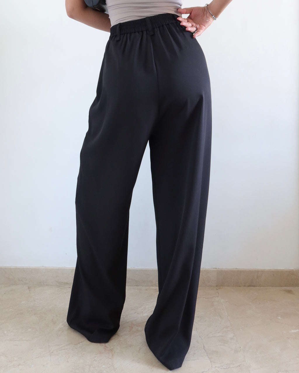 Rivet Grip Loose Tailored Trousers