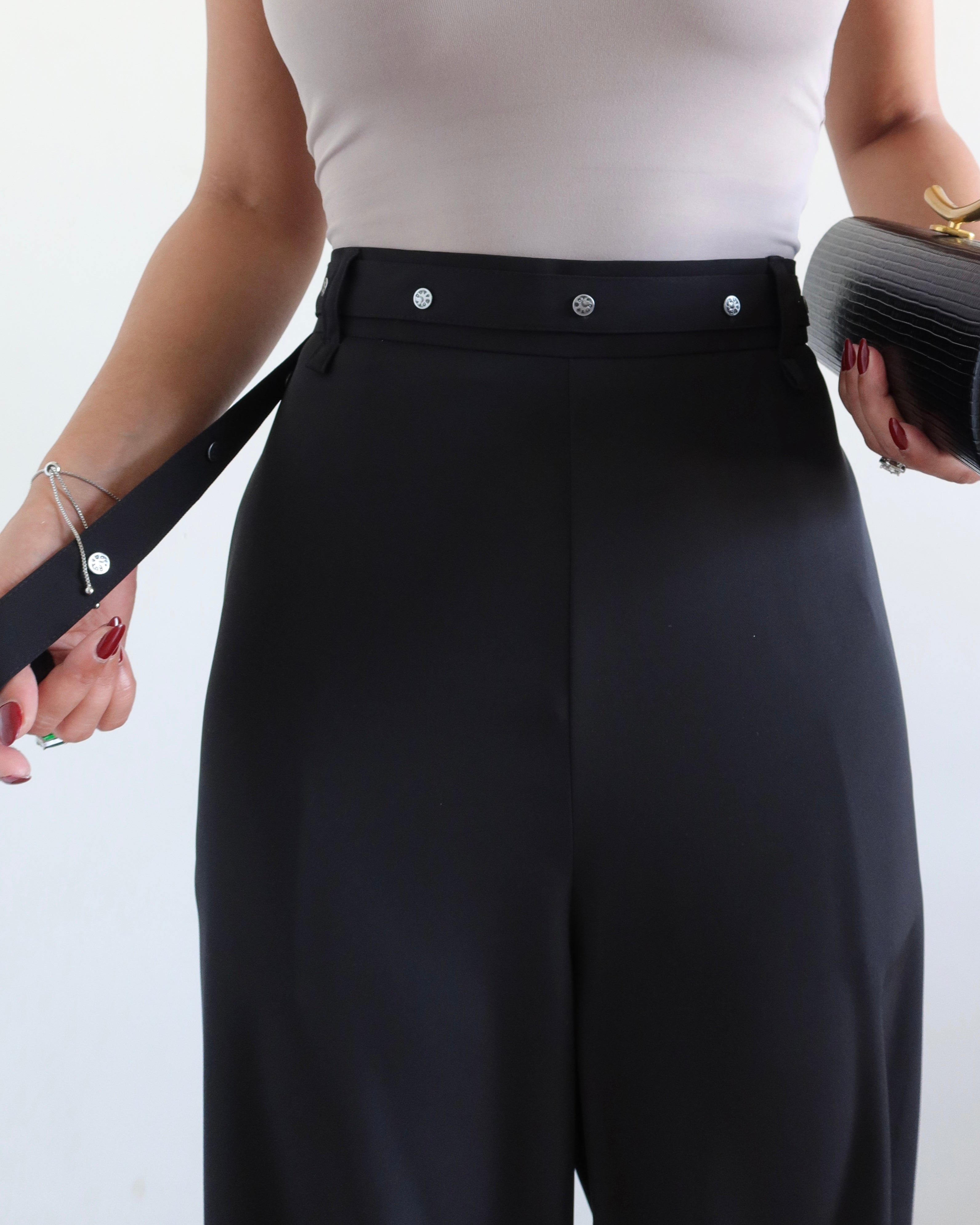 Rivet Grip Loose Tailored Trousers