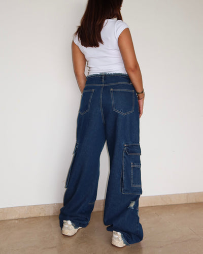 Deep Blue Distress Cargos
