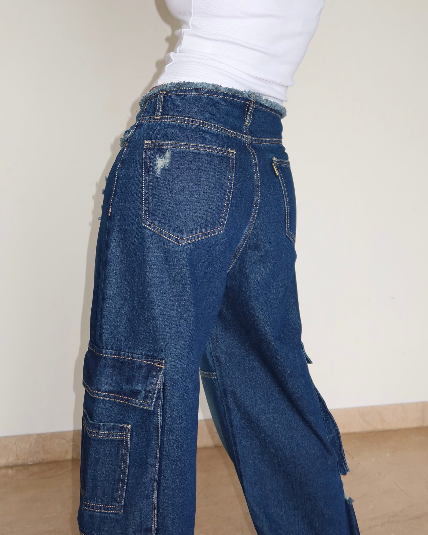 Deep Blue Distress Cargos