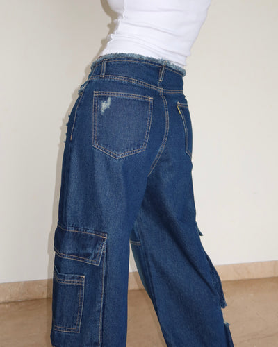 Deep Blue Distress Cargos