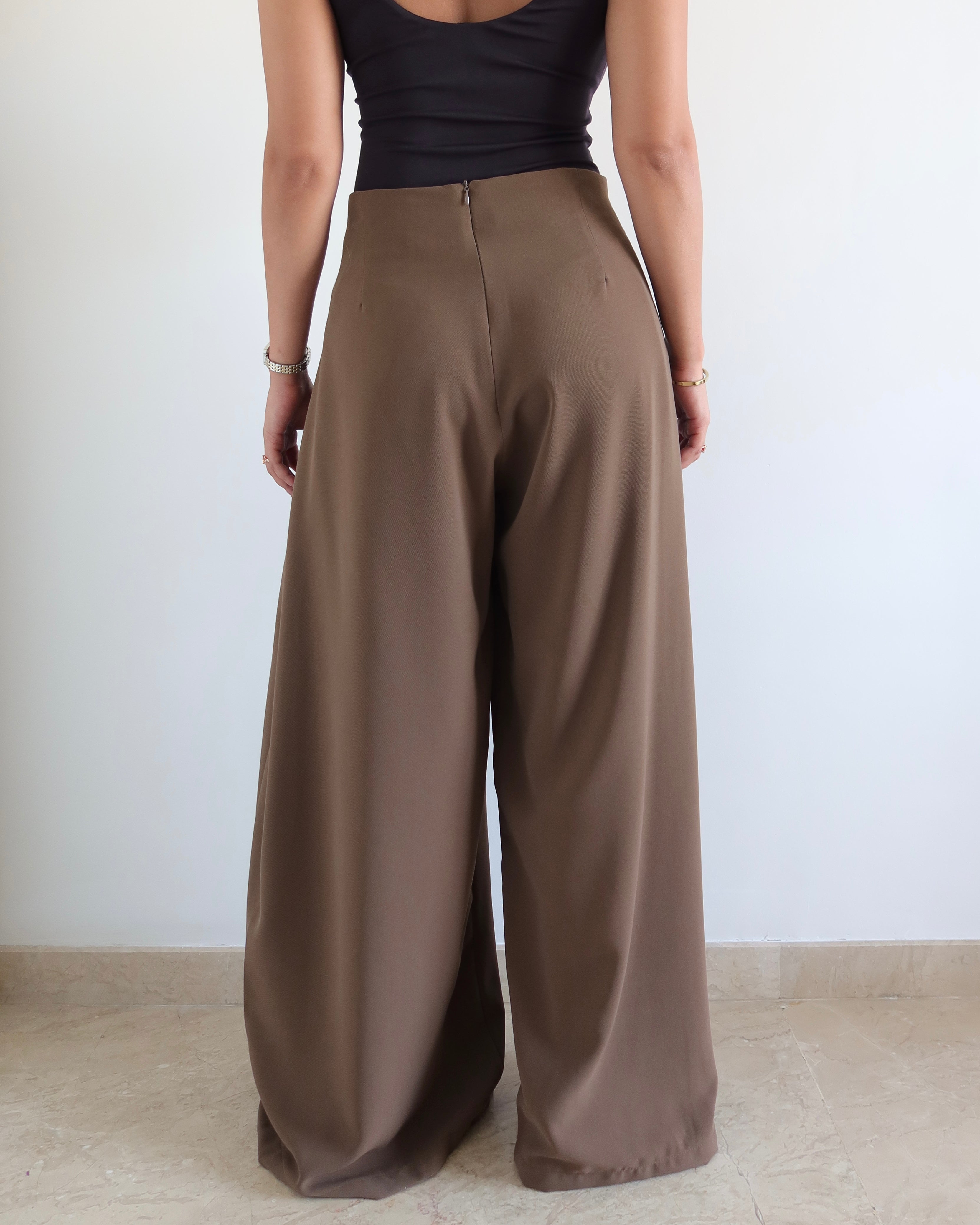 Soft Structure Side Draped Trousers