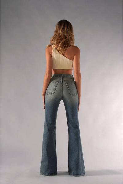 Classic Vogue Flare Jeans