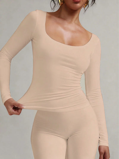 Soft Curve Neck Long Sleeve Top