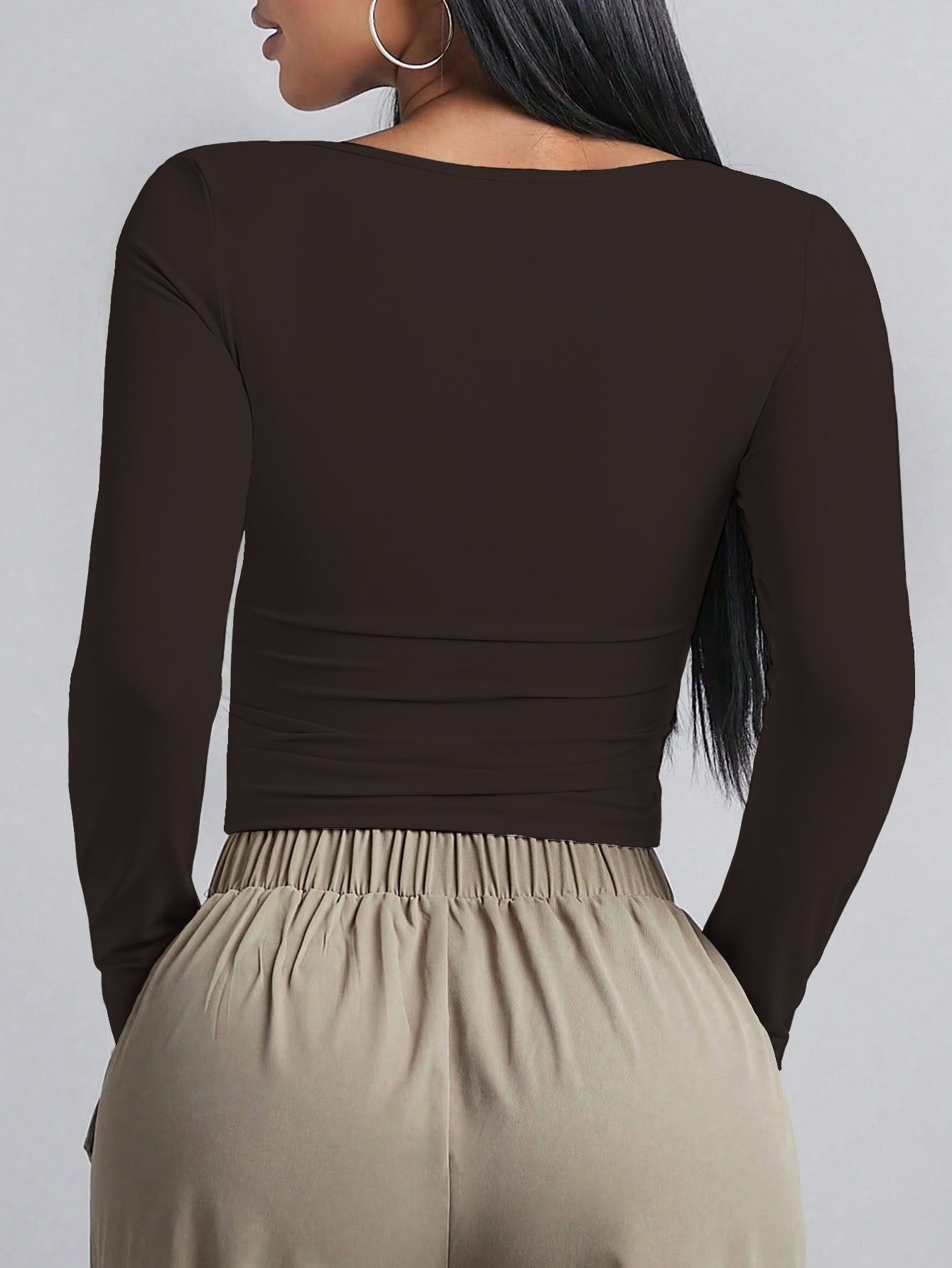 Soft Curve Neck Long Sleeve Top