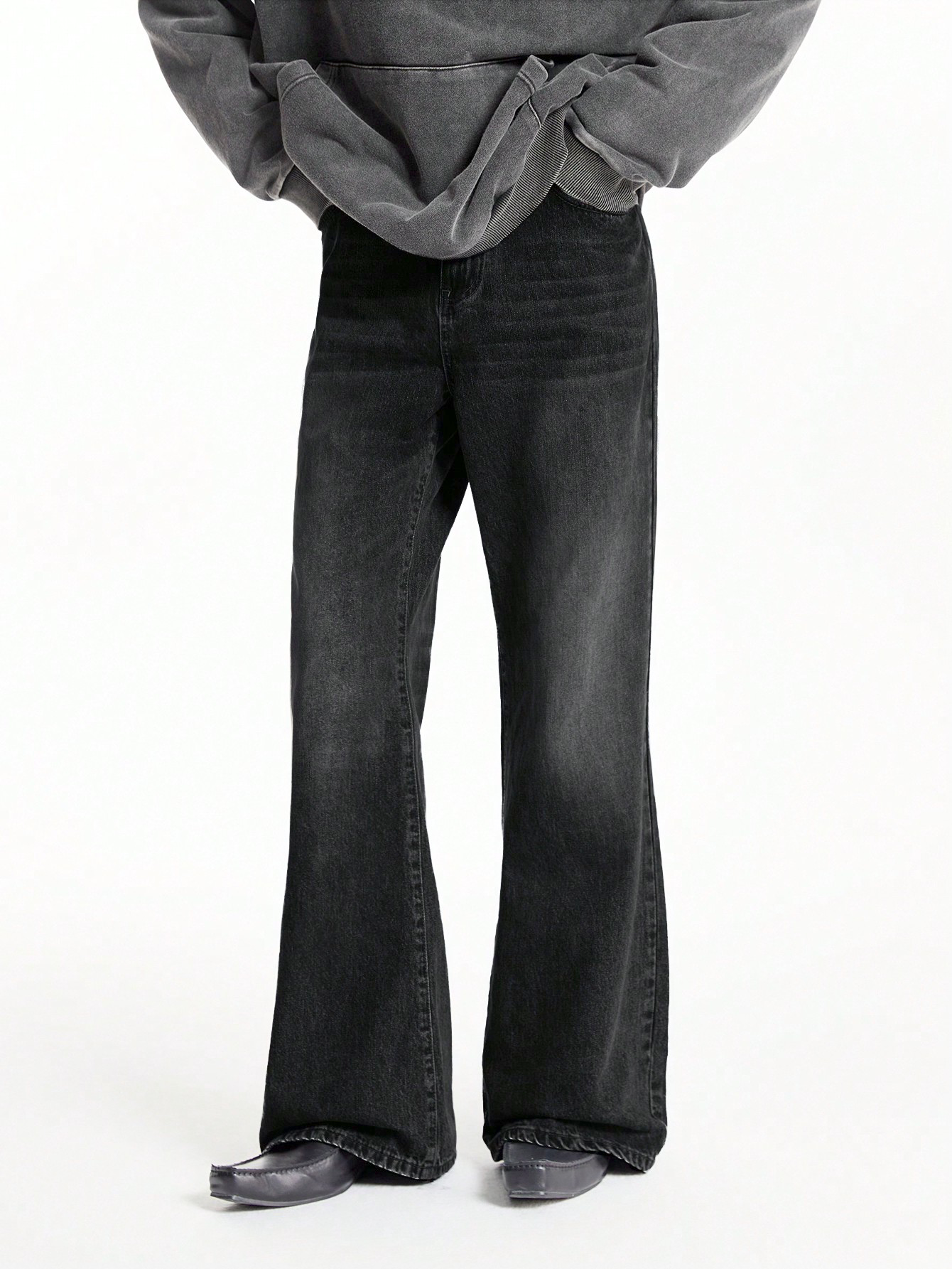 Drift Bootcut Jeans