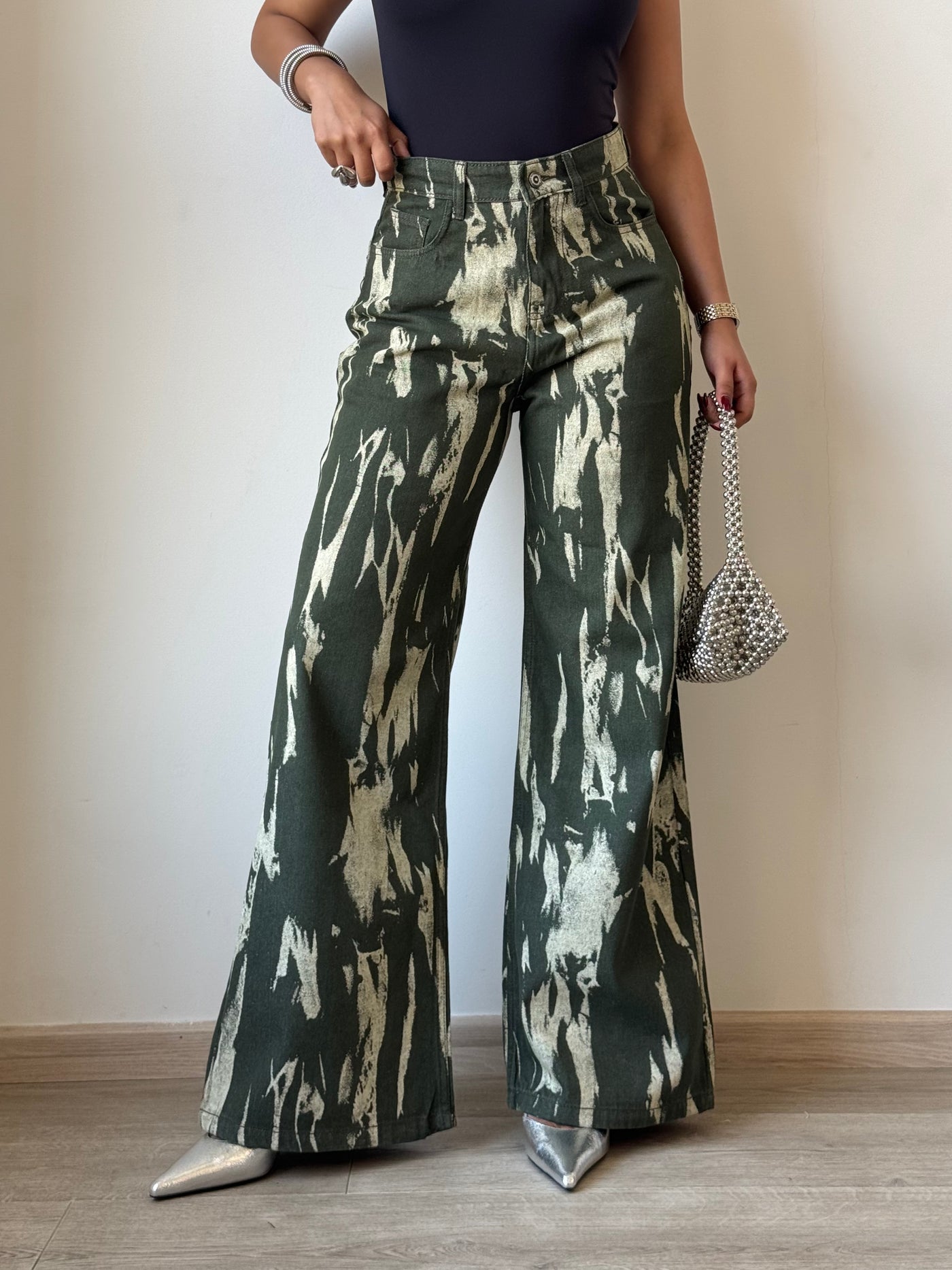 Claw Strike Baggy Wide Leg Jeans