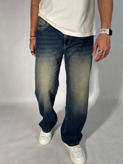 Blue Ridge Loose Straight Fit Jeans