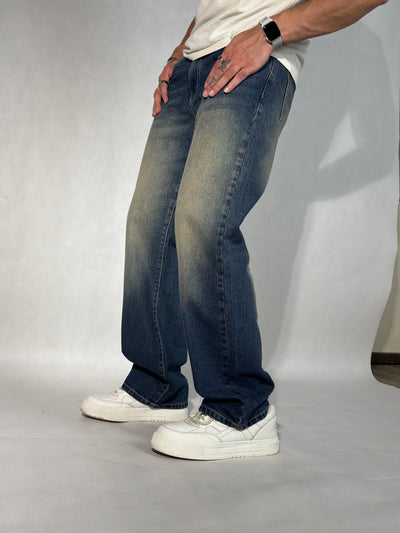 Blue Ridge Loose Straight Fit Jeans