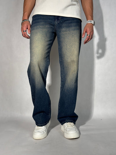 Blue Ridge Loose Straight Fit Jeans
