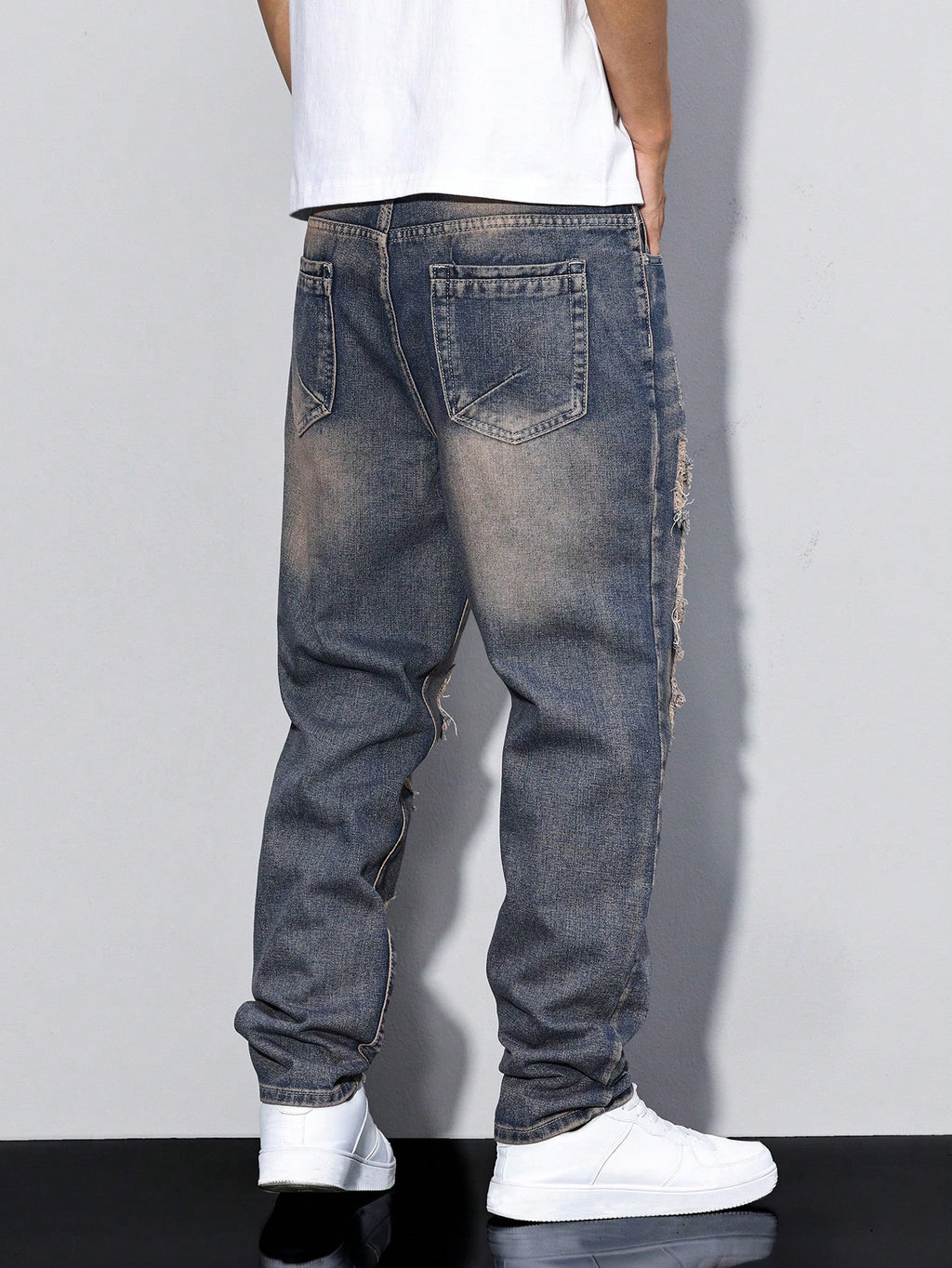 Damage Blue Straight Fit Jeans
