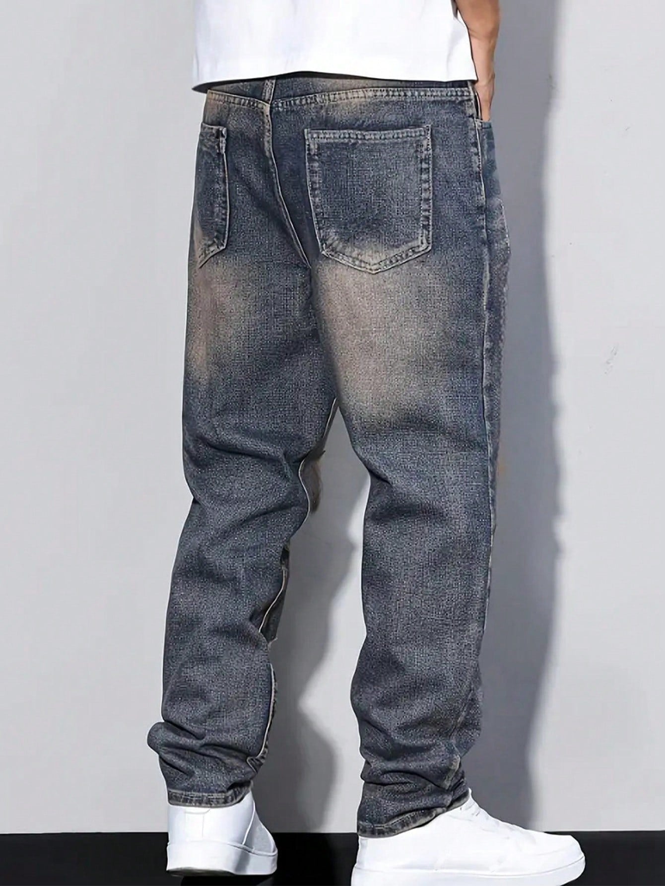 Earth Fade Blue Wash Straight Fit Jeans