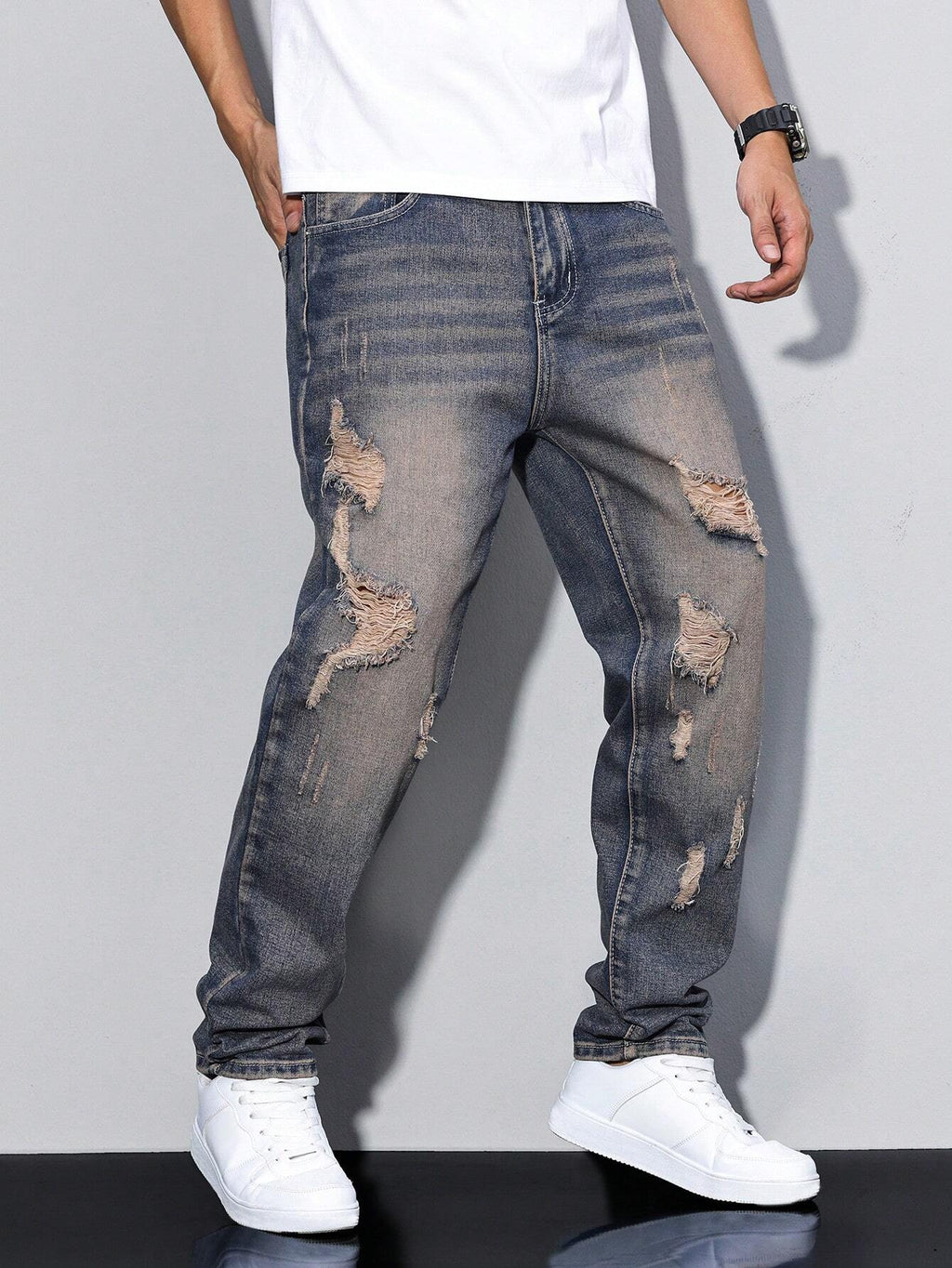 Damage Blue Straight Fit Jeans